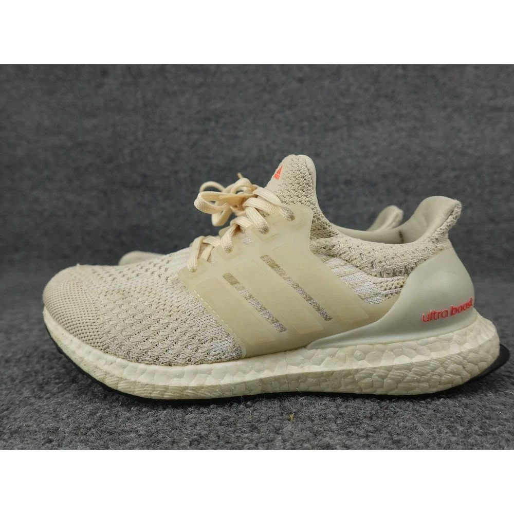 Adidas UltraBoost 5.0 DNA Women 7 Cream White GZ0447 Primeknit Running Shoes